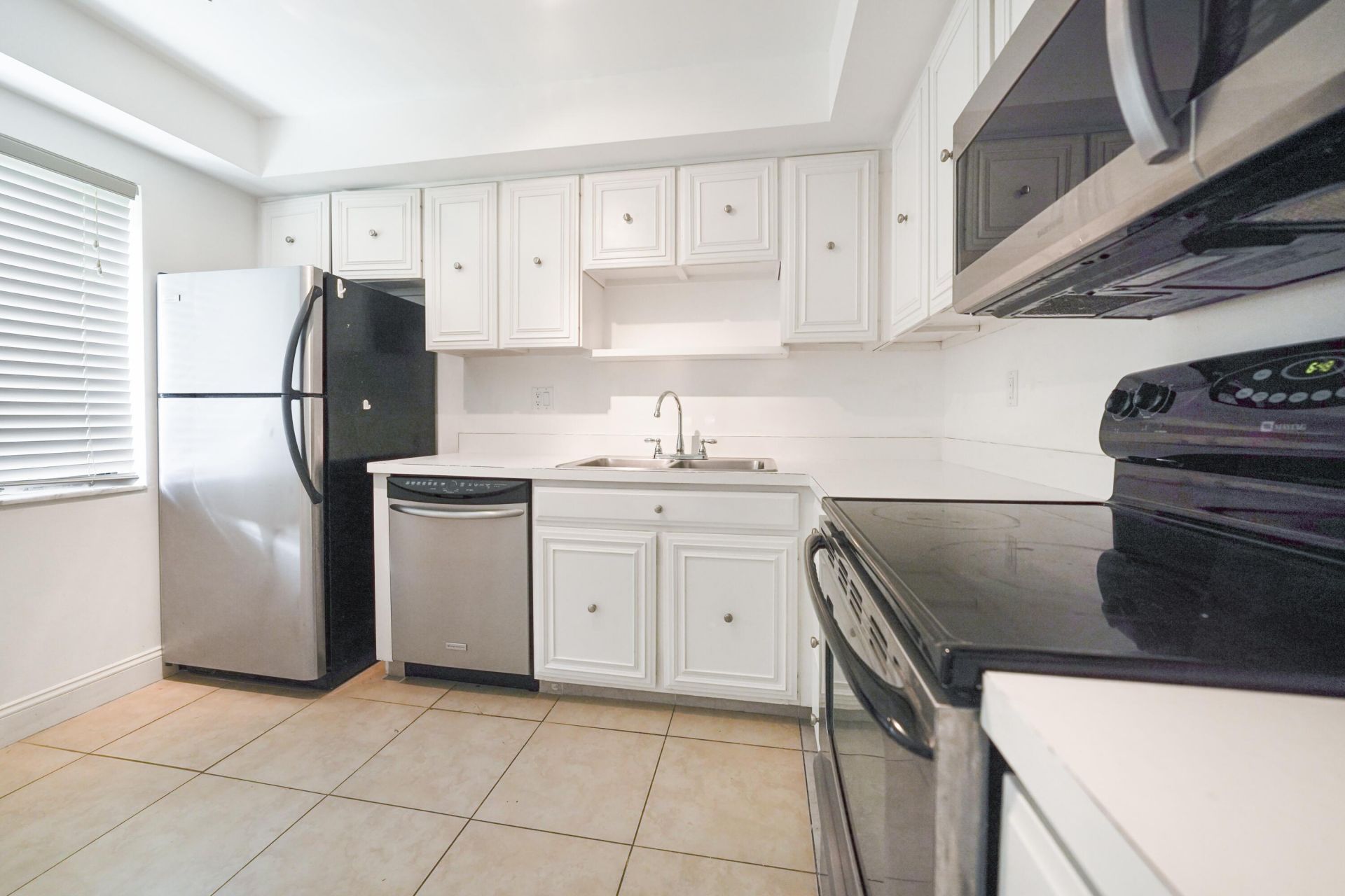 3050 Presidential Way, Unit 205, West Palm Beach, FL 33401 Photo