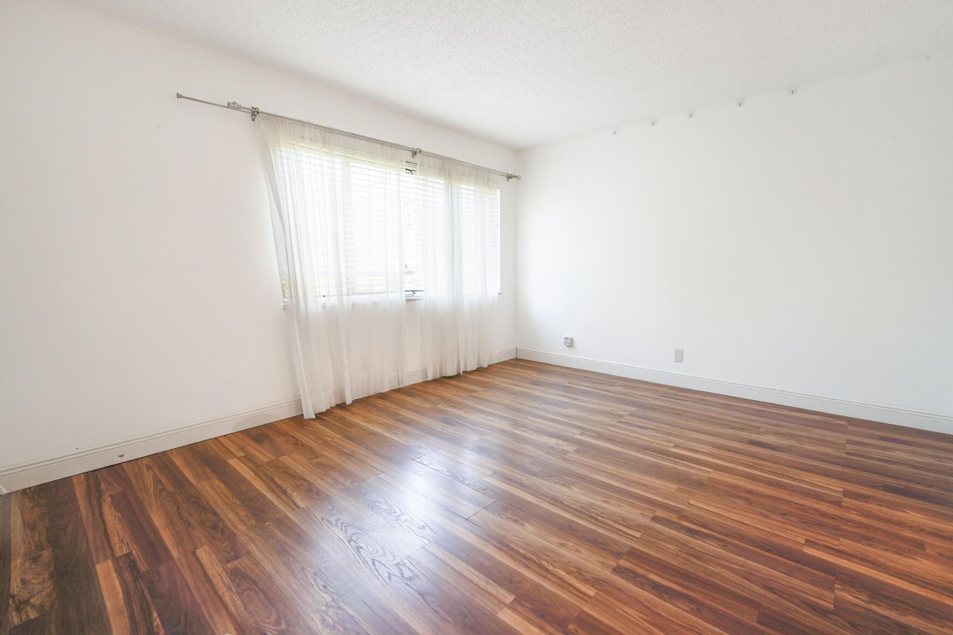 3050 Presidential Way, Unit 205, West Palm Beach, FL 33401 Photo