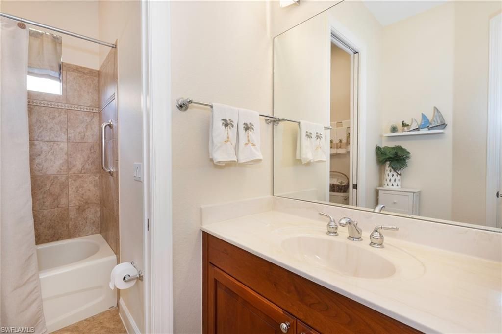 22650 Fairlawn Ct, Estero, FL 34135 Photo