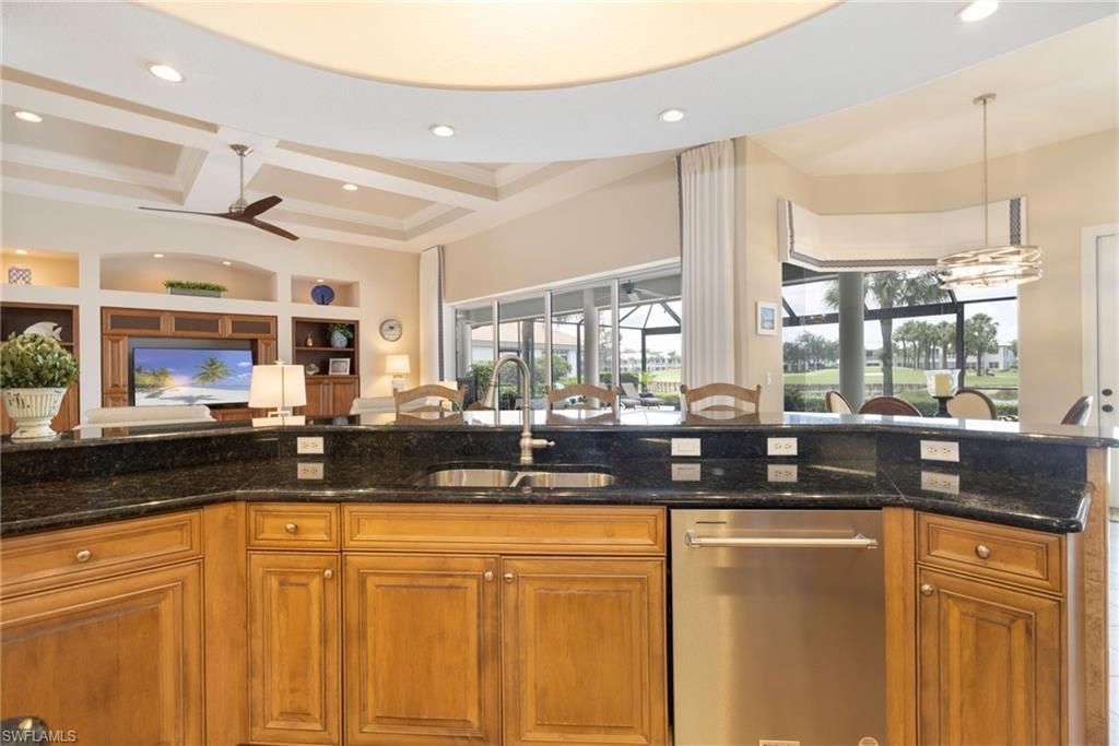 22650 Fairlawn Ct, Estero, FL 34135 Photo