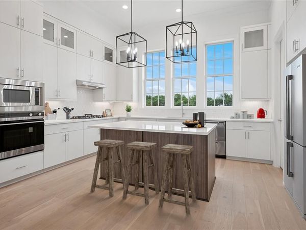 5033 Magnolia Circle, Addison, TX 75001