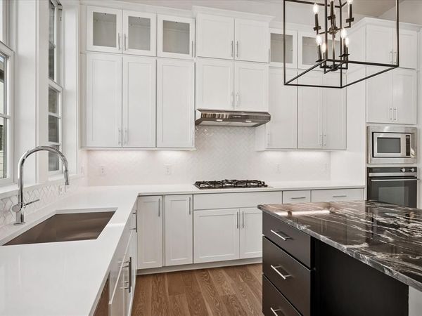 5033 Magnolia Circle, Addison, TX 75001