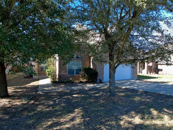 125 Justin Leonard DR, Round Rock, TX 78664