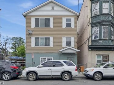 363 Summer St, Paterson, NJ 07501