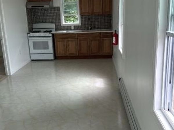500 Burnside St, Unit 2, Orange, NJ 07050