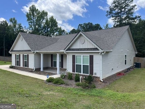 378 Riley Circle NW, Milledgeville, GA 31061