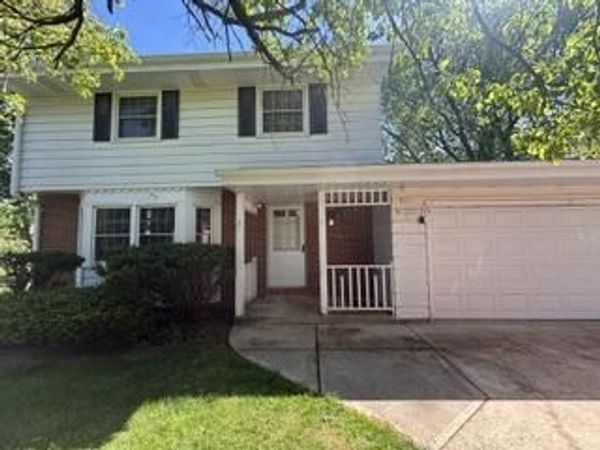 S71W1727 Pleasant View DRIVE, Muskego, WI 53150