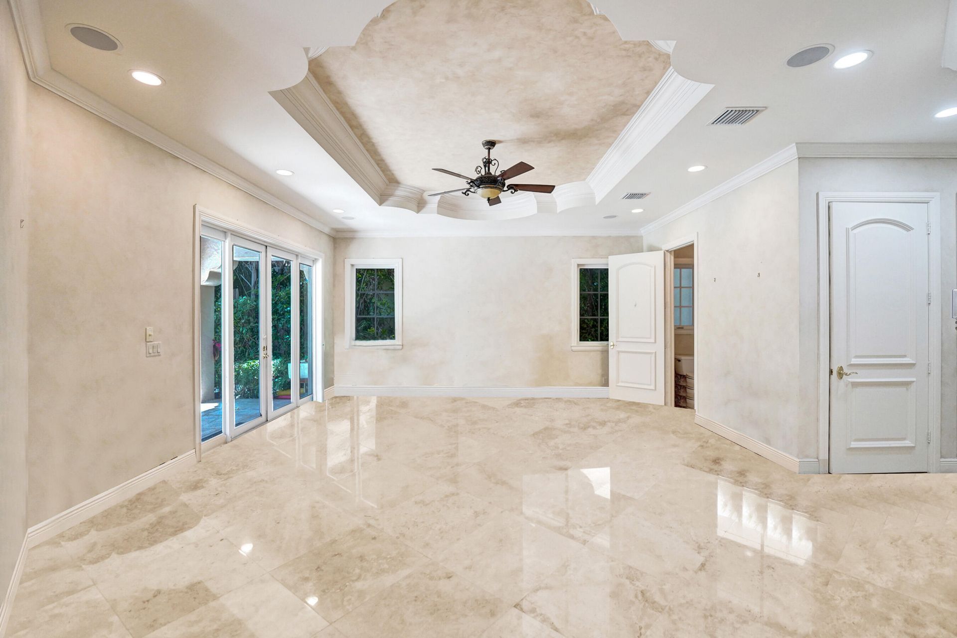 1212 E Lake Drive, Fort Lauderdale, FL 33316 Photo