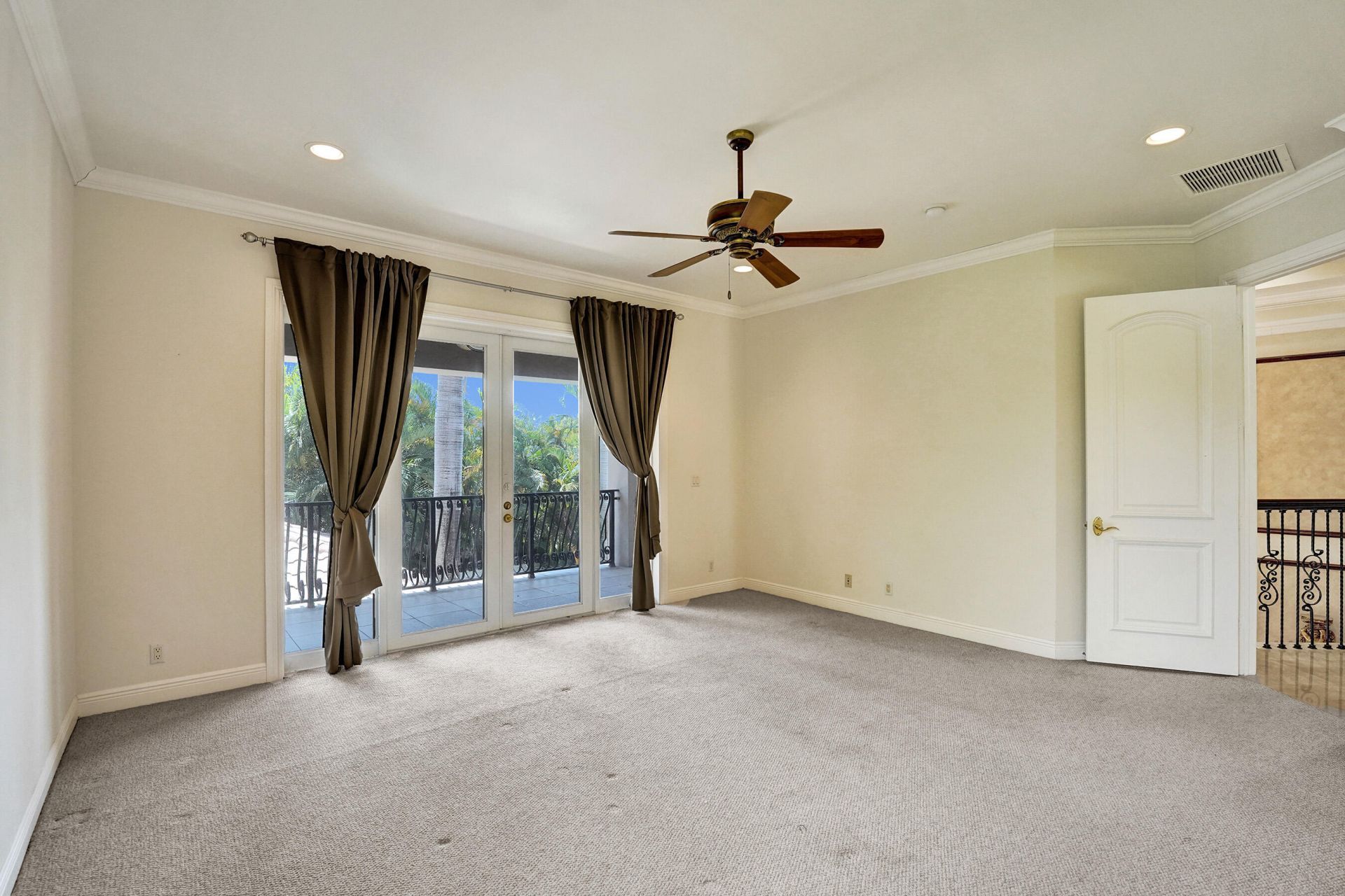 1212 E Lake Drive, Fort Lauderdale, FL 33316 Photo
