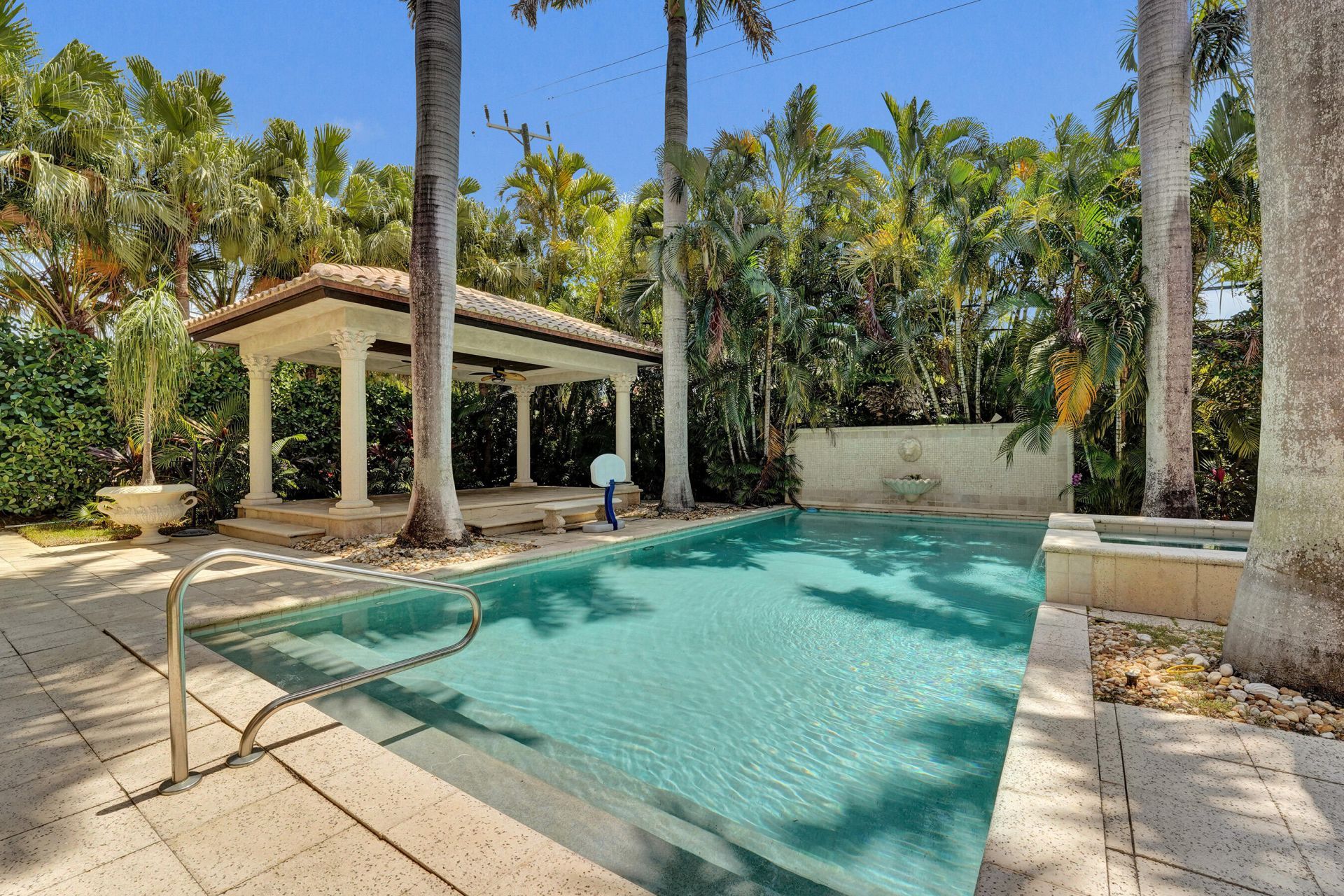 1212 E Lake Drive, Fort Lauderdale, FL 33316 Photo