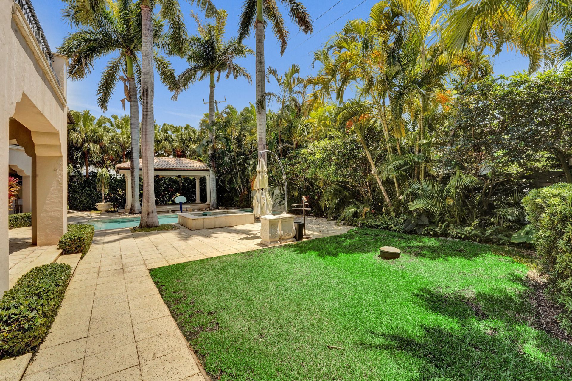 1212 E Lake Drive, Fort Lauderdale, FL 33316 Photo