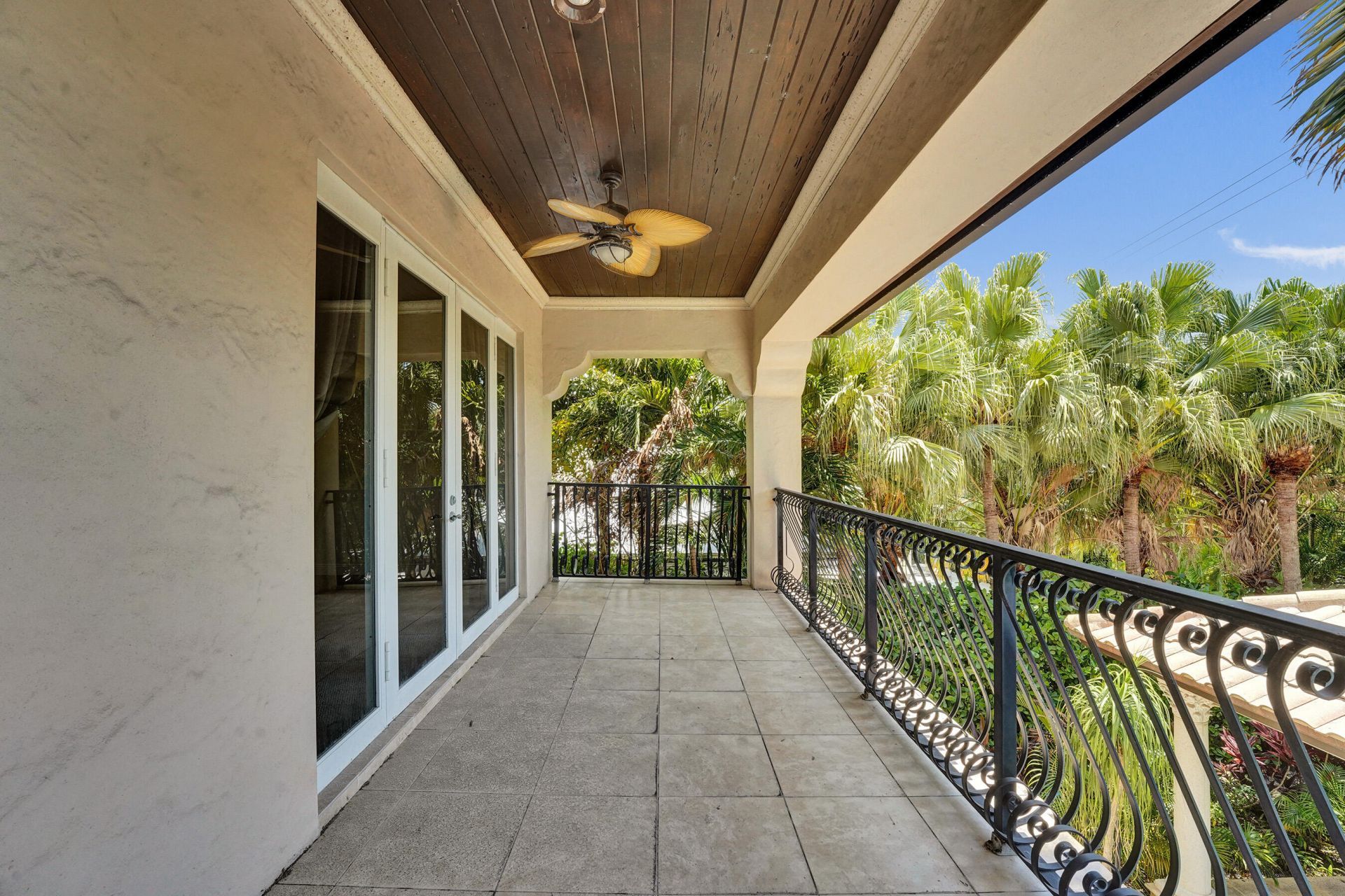 1212 E Lake Drive, Fort Lauderdale, FL 33316 Photo