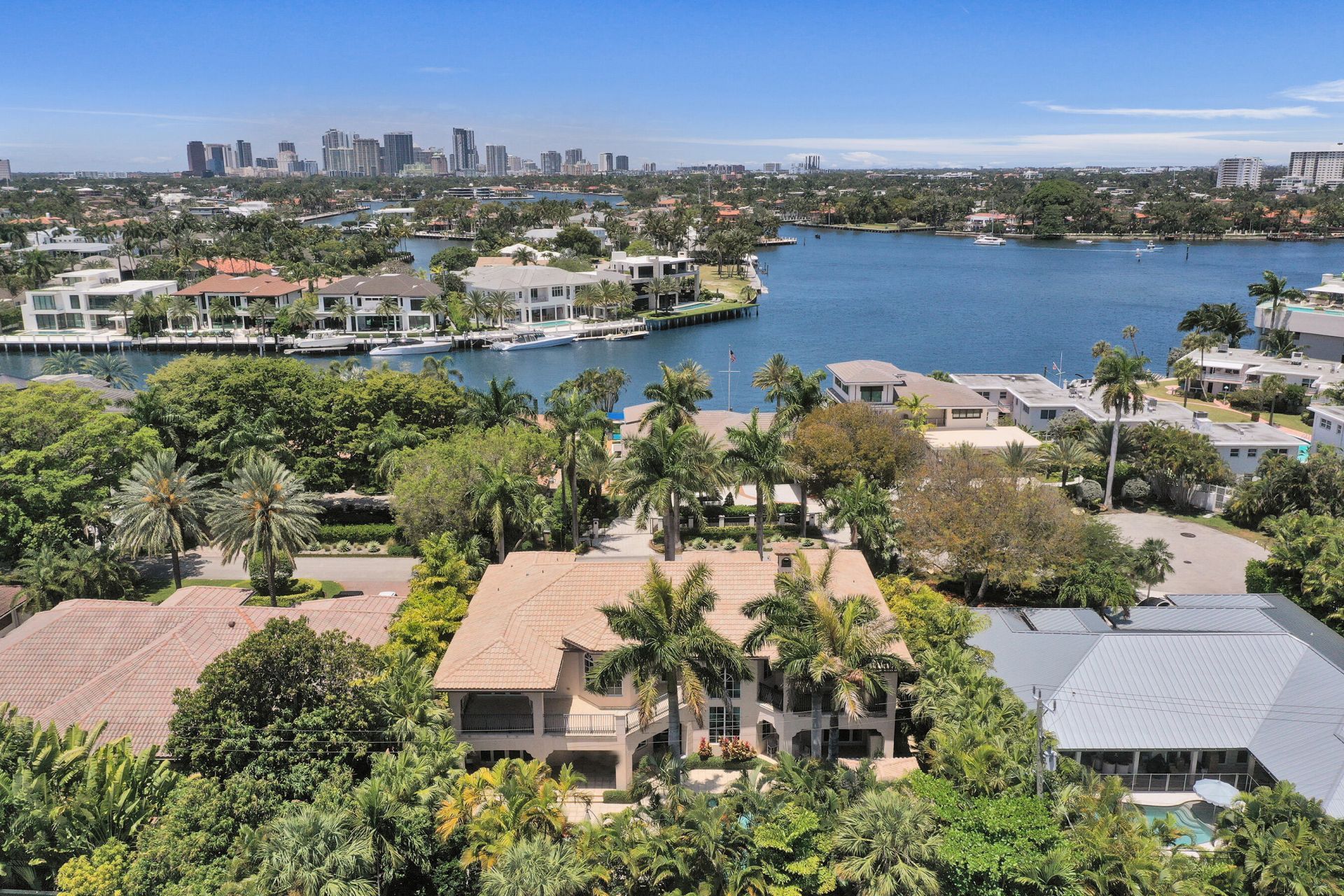 1212 E Lake Drive, Fort Lauderdale, FL 33316 Photo