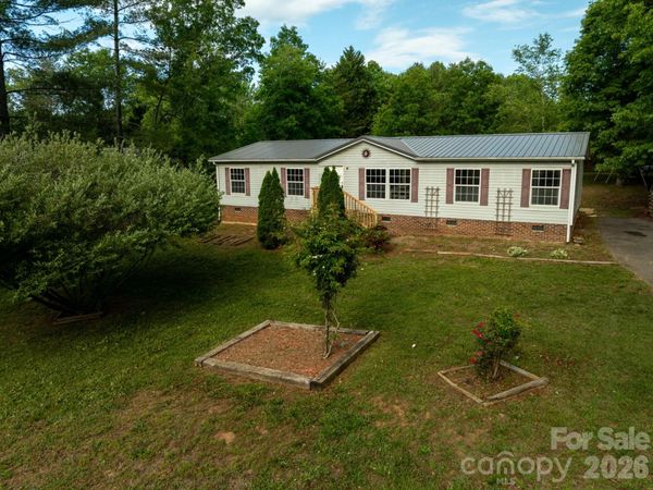 4137 Alderbrook Court , Lenoir, NC 28645