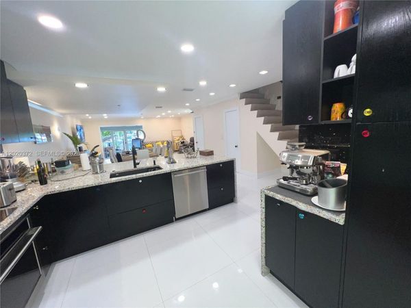3756 NE 167th St , North Miami Beach, FL 33160