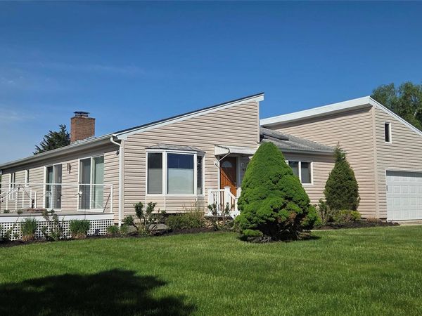 930 Cedar Lane, East Marion, NY 11939