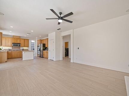 1956 Saint Patrick Way, Roseville, CA 95747 Photo