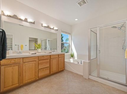 1956 Saint Patrick Way, Roseville, CA 95747 Photo
