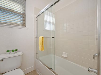 1956 Saint Patrick Way, Roseville, CA 95747 Photo