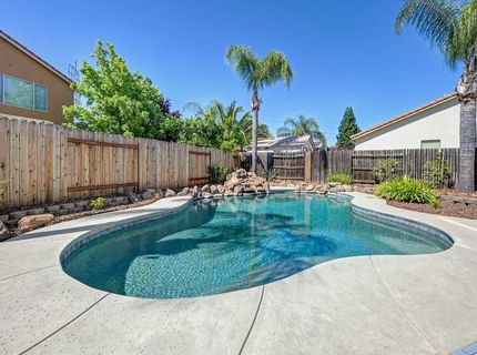 1956 Saint Patrick Way, Roseville, CA 95747 Photo