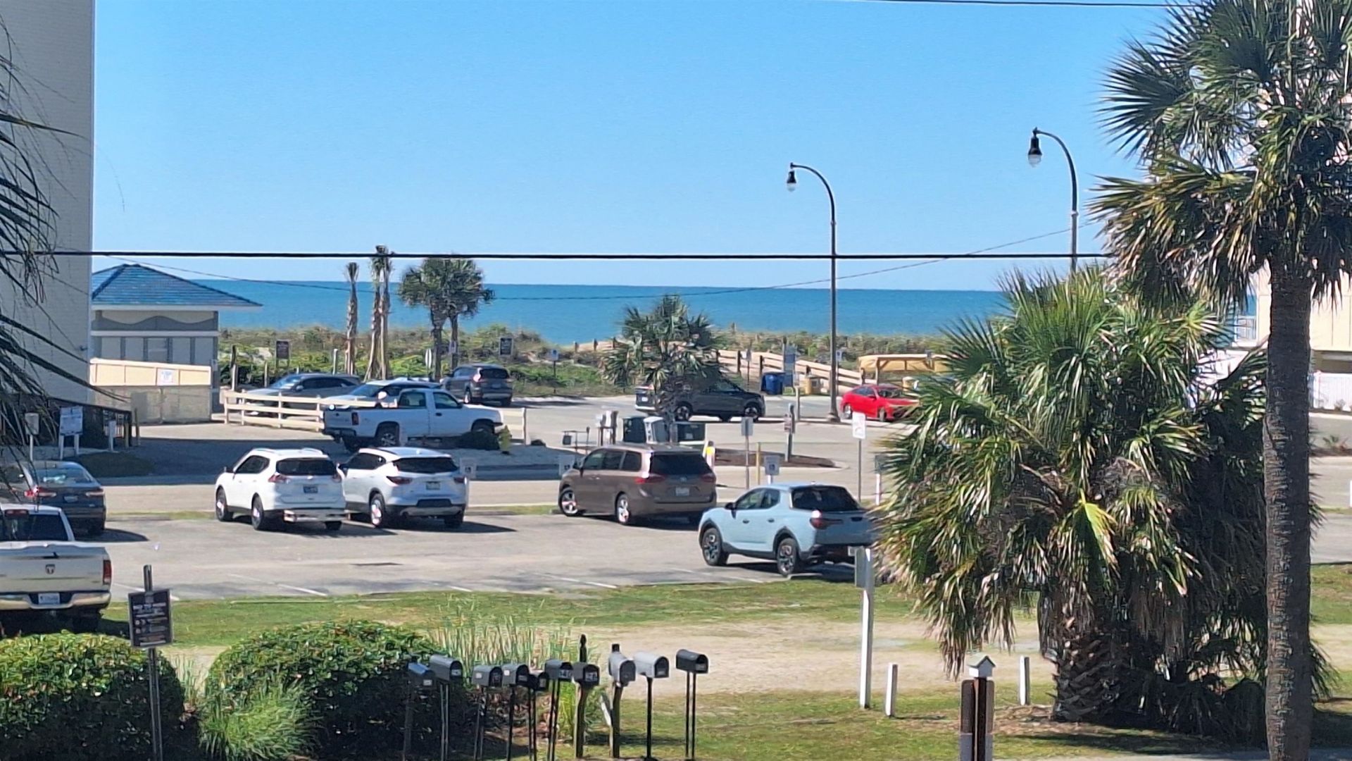 4516 Seaview St. Photo 16