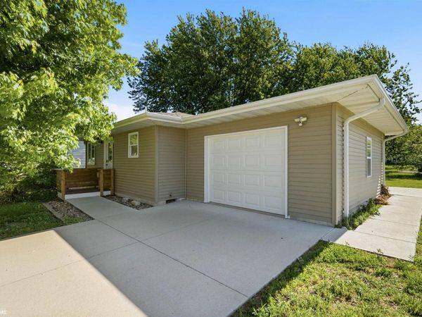 904 S Main Street, Mount Pleasant, IA 52641
