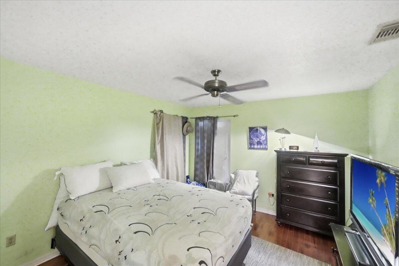 716 SE Evergreen Terrace, Port Saint Lucie, FL 34983 Photo