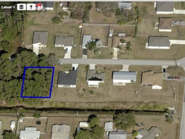 1262 SE Waffle St Street SE, Palm Bay, FL 32909
