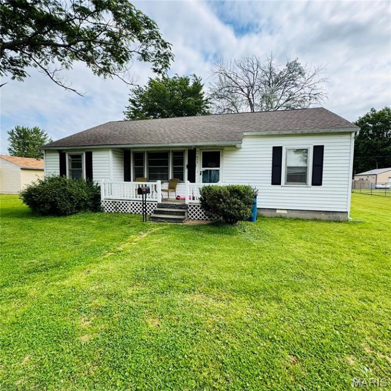 127 Heeb Street, Chaffee, MO 63740 Main Photo