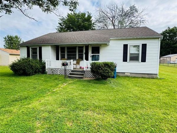 127 Heeb Street, Chaffee, MO 63740