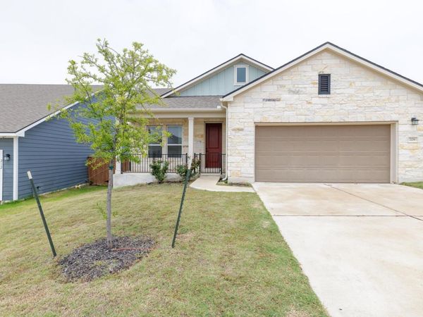 208 Wagon Spoke WAY, Liberty Hill, TX 78642