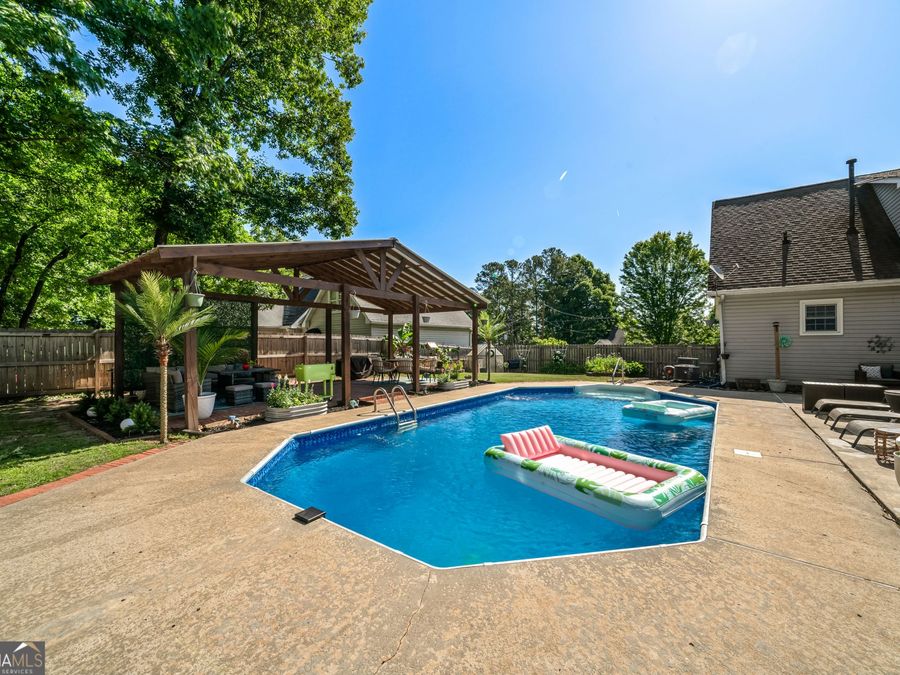 Property Image 35