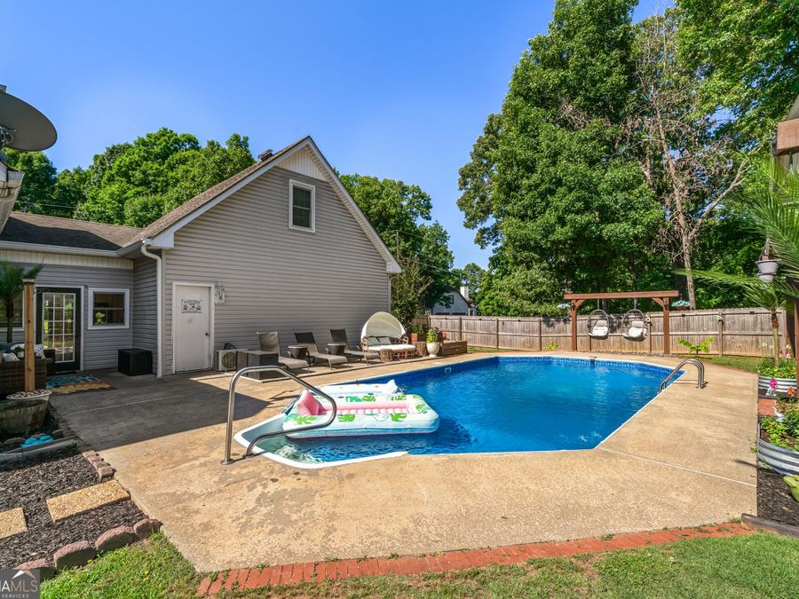 Property Image 40