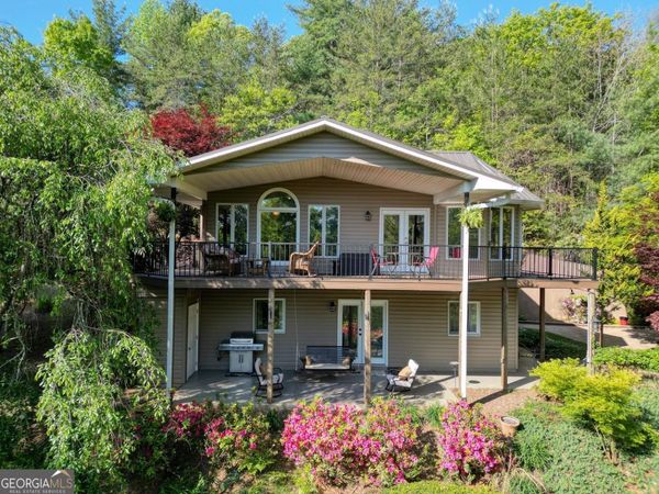 5940 Jackson Lane, Young Harris, GA 30582