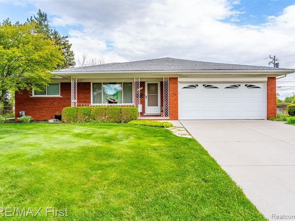 31308 Jay Drive, Warren, MI 48093