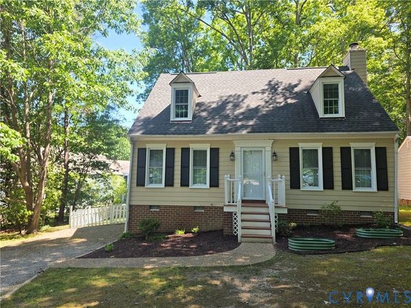 2001 Deer Meadow Lane, Midlothian, VA 23112