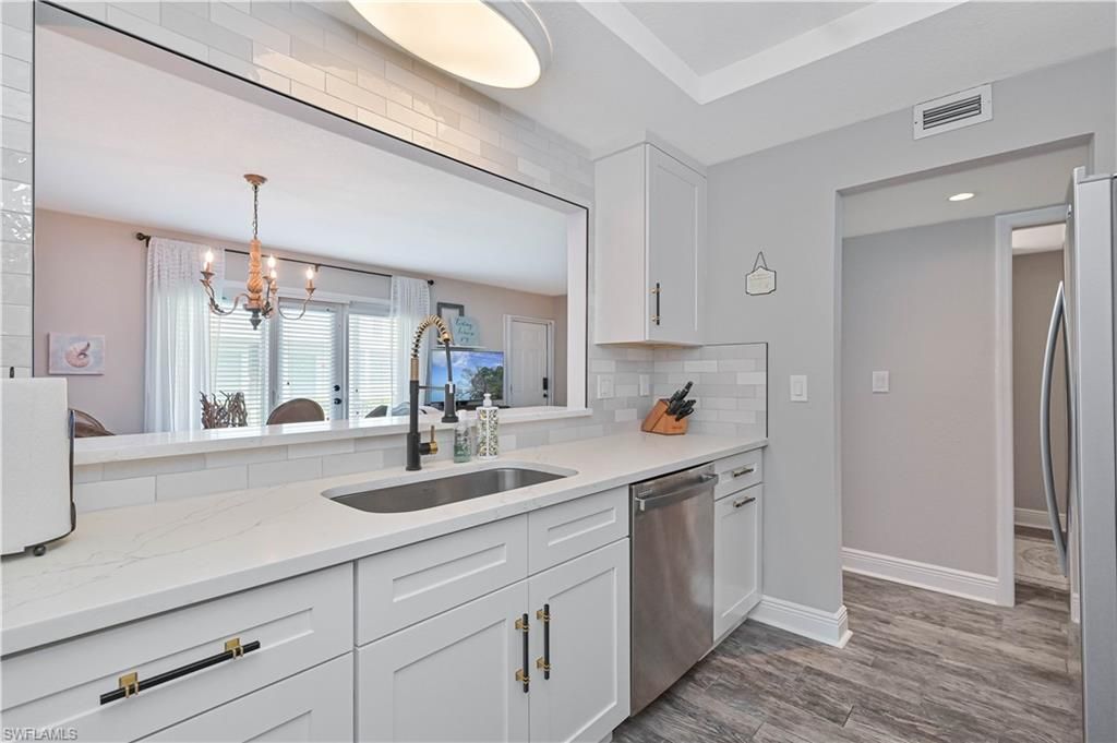 3332 N Key Dr, Unit 2, North Fort Myers, FL 33903 Photo