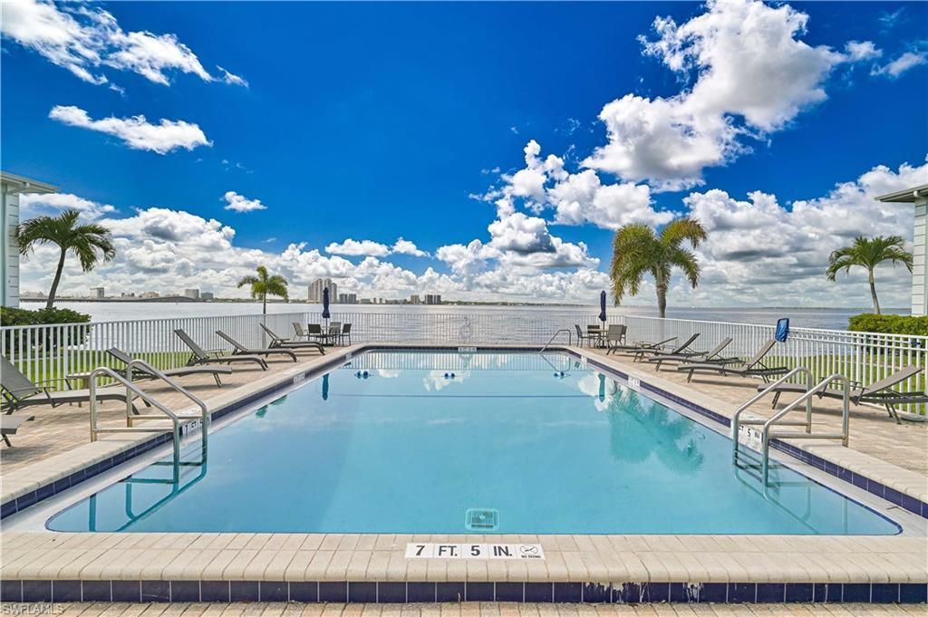 3332 N Key Dr, Unit 2, North Fort Myers, FL 33903 Photo