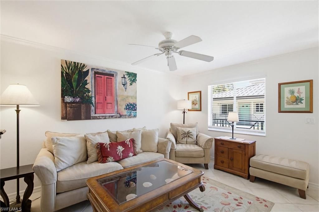 480 5th St S, Unit 202, Naples, FL 34102 Photo