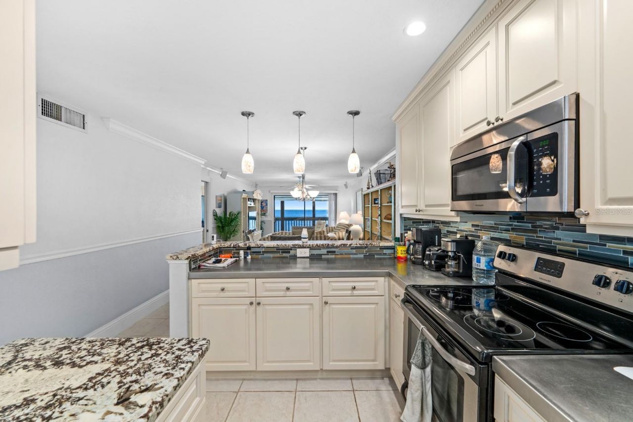 816 Bahia Del Sol Drive , Unit 23, Ruskin, FL 33570 Photo