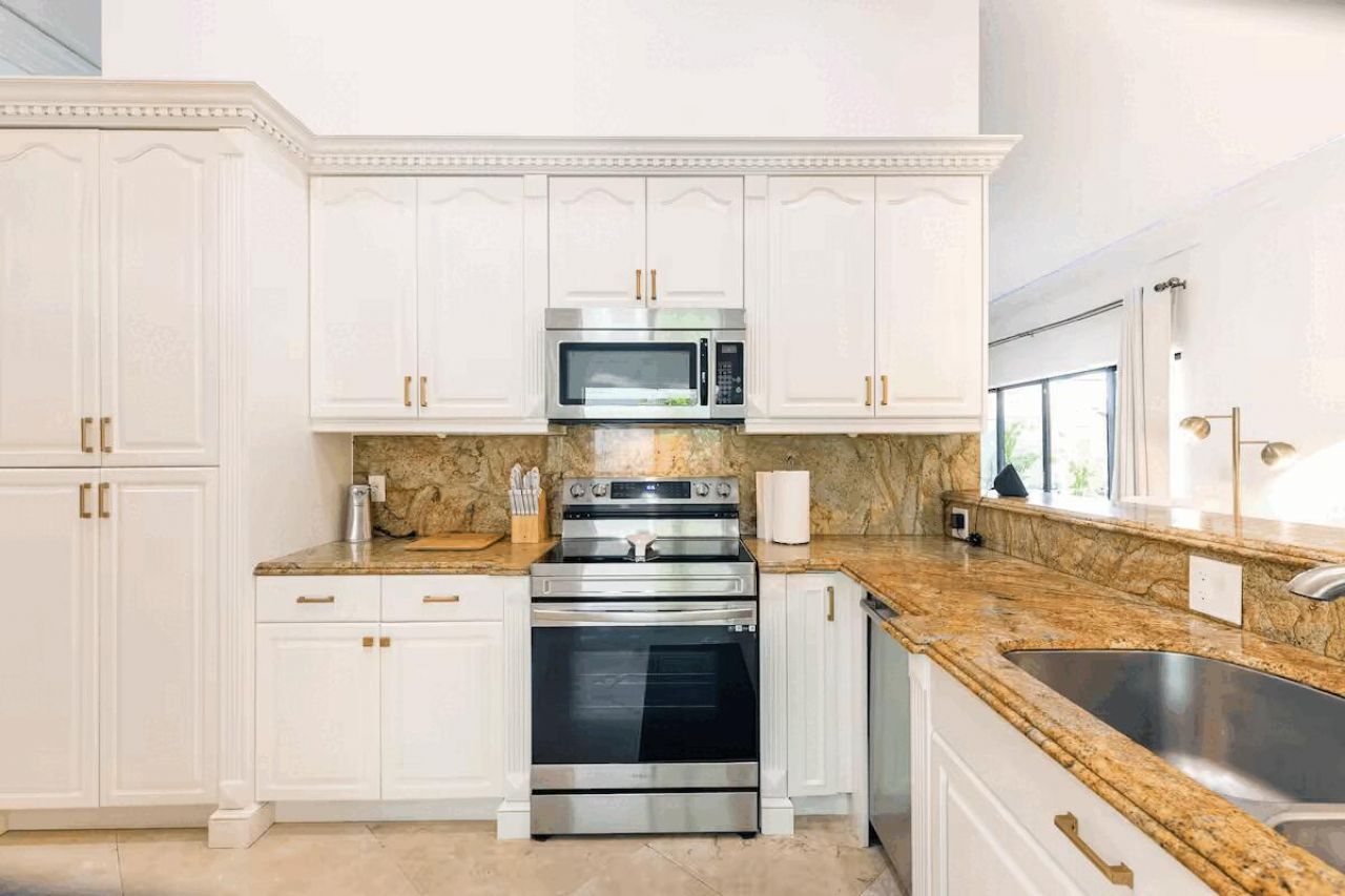 9823 NW Sun Pointe Drive Nw, Unit 1, Boynton Beach, FL 33437 Photo