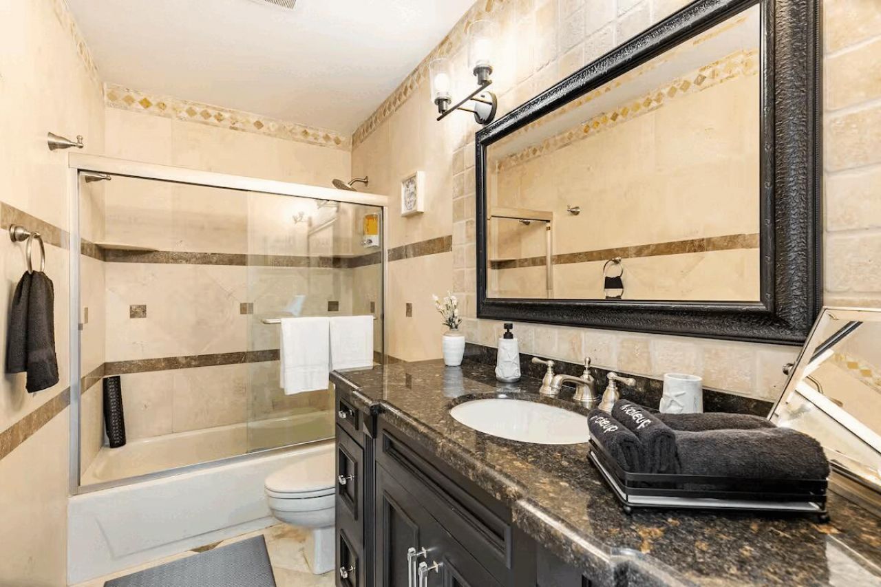9823 NW Sun Pointe Drive Nw, Unit 1, Boynton Beach, FL 33437 Photo
