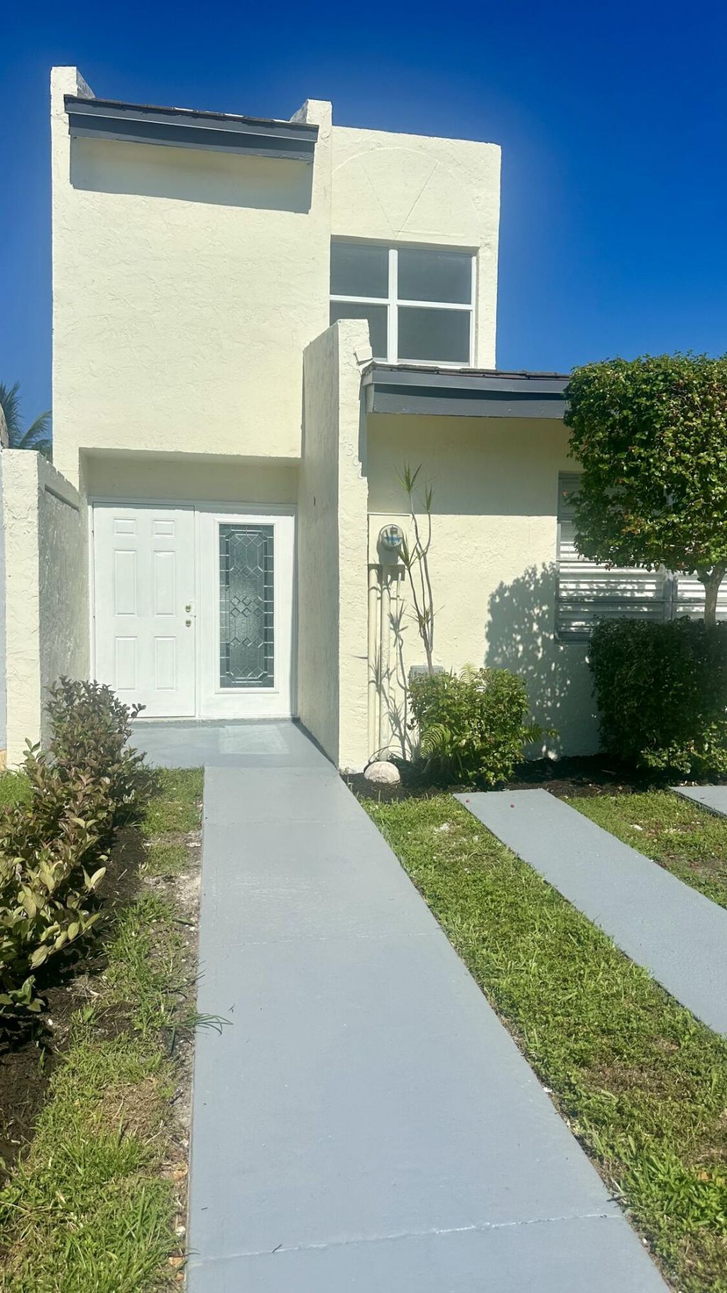 4300 W 10th Court, Hialeah, FL 33012 Photo