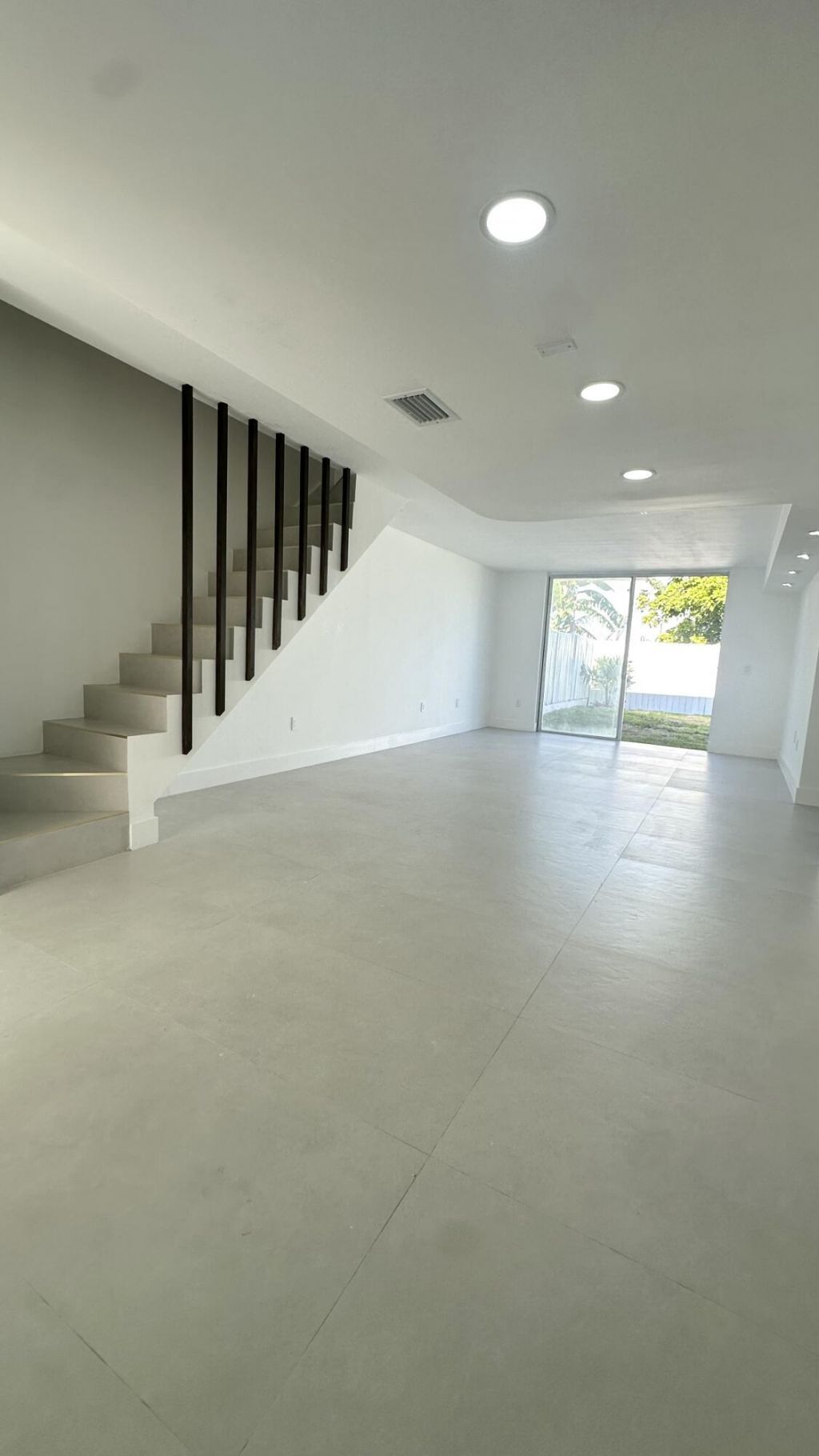 4300 W 10th Court, Hialeah, FL 33012 Photo