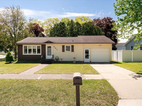 503 S 9th Street, La Crescent, MN 55947