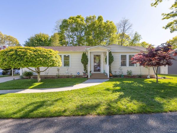 1407 Middle Road , Unit 83, Calverton, NY 11933