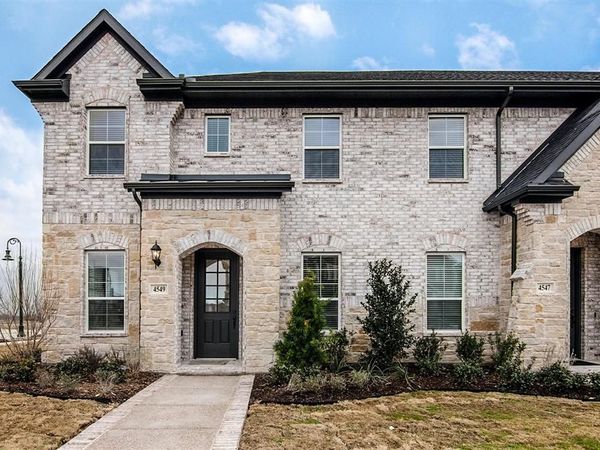 4549 English Maple Drive, Arlington, TX 76005