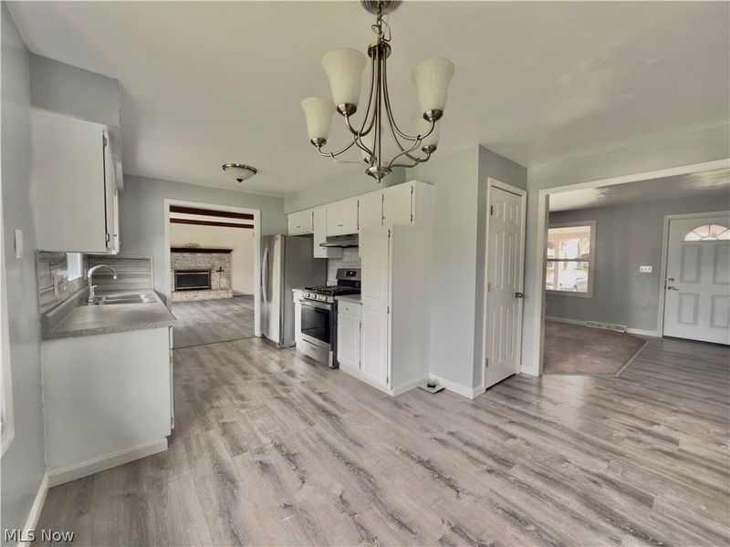 1215 Valley View Drive , Boardman, OH 44512 Photo 5