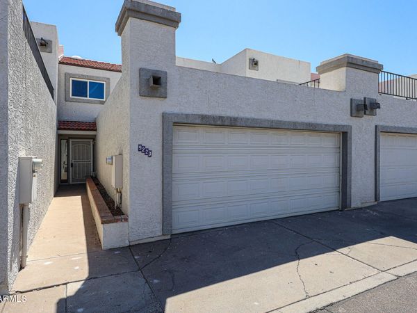 9223 N 47TH Court, Glendale, AZ 85302