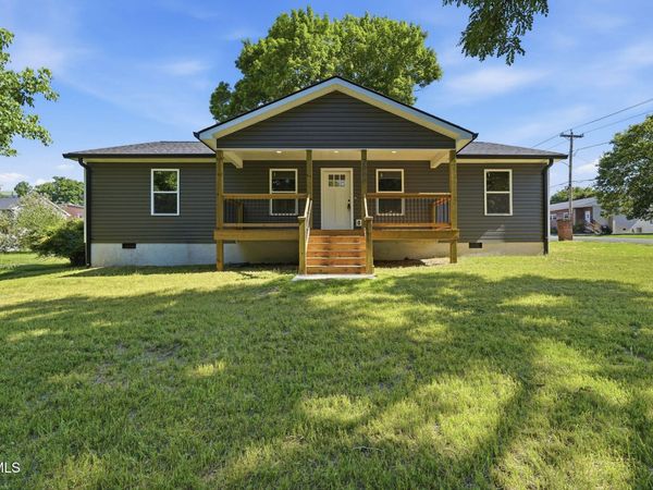 2000 Charlotte Street, Kingsport, TN 37660